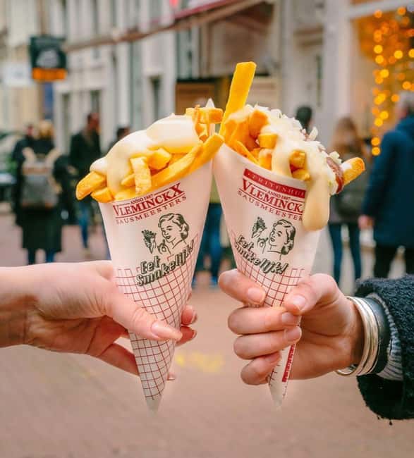 Amsterdam: Guided Cultural Food Tour in German or English - Who should take this tour?