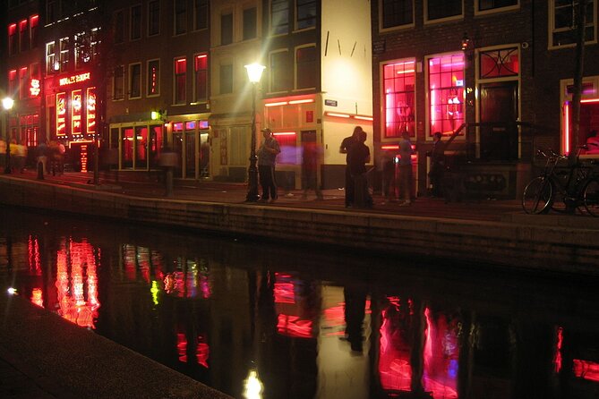 Amsterdam: Guided Red Light District and City Walking Tour - The Waag and the old city defenses