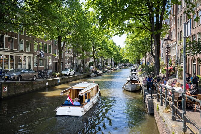 Amsterdam High-End Dutch Food & History Tour - Up to 8 guests - Who should book this Amsterdam food walk?