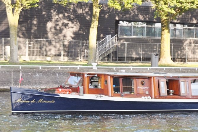Amsterdam: High Tea Cruise - From the main canal rings to the Jordaan