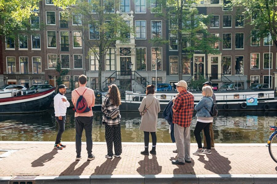 Amsterdam: Highlights & History Walking Tour - The Red Light District and Amsterdam’s complicated story