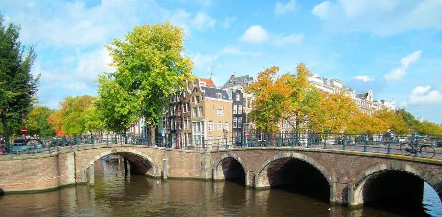 Amsterdam: Historic Walking Tour - Is $35 a fair price?