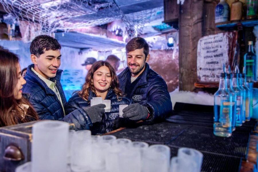 Amsterdam: Icebar Entry Ticket with 3 Drinks - Useful ways to make the visit better