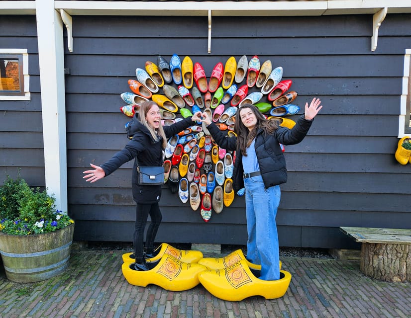 Amsterdam: Keukenhof and Zaanse Schans Live Guided Day Tour - Key points at a glance