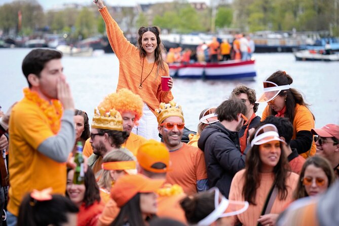 Amsterdam King’s Day Boat Party with Unlimited Drinks 2026 - Unlimited drinks and what the price really covers