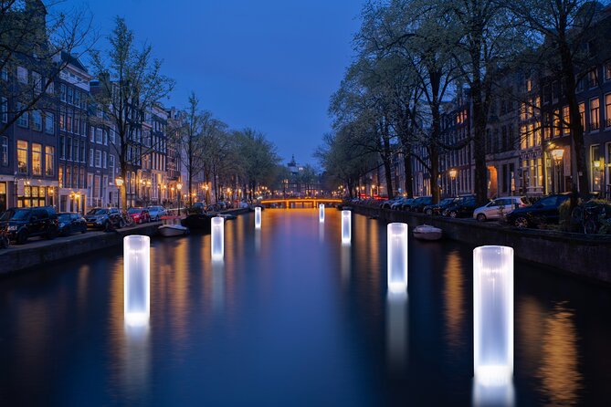 Amsterdam Light Festival Canal Cruise + Unlimited Drinks Option - Choosing between the 5pm and 10pm departures