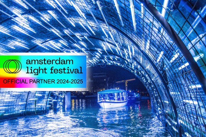 Amsterdam Light Festival: Cruise Unlimited Drinks & Bite option - The open boat, clear views, and cold air