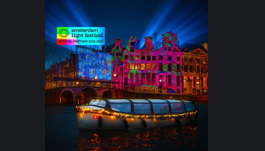 Amsterdam: Light Festival Cruise With Drinks & Snacks - Reading the route from NEMO to Magere Brug