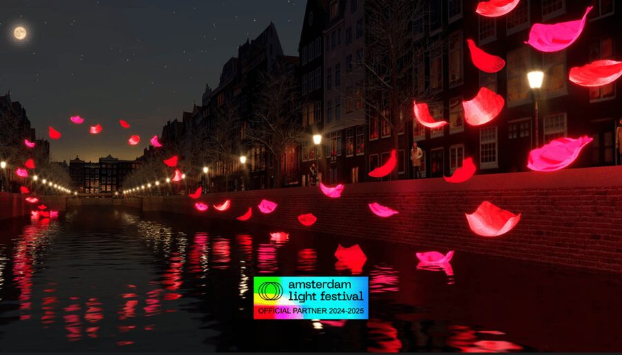 Amsterdam: Light Festival Heated Cruise w/ Drinks & Snacks - A warm saloon boat, with a few viewing compromises