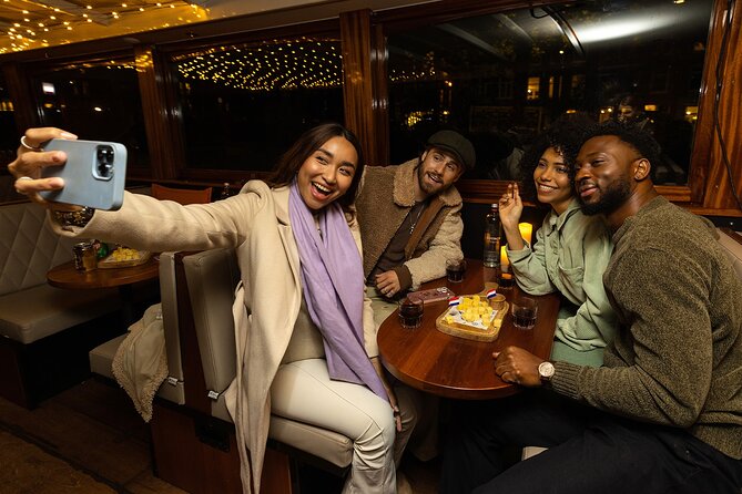 Amsterdam Light Festival: Heated Cruise with Hot Drinks & Bite - Seeing the Light Festival from Amsterdam’s canals