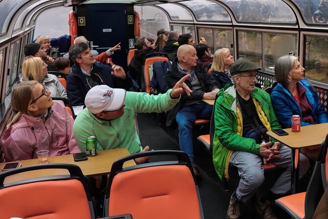 Amsterdam Live Guided Sightseeing Canal Cruise - Why seeing Amsterdam from the water works so well