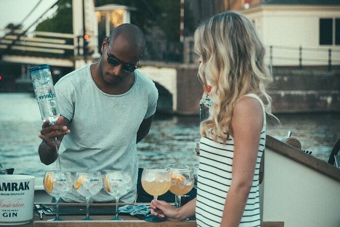 Amsterdam: Luxury Boat Cruise Unlimited Cocktails, Beers & Wines - Who will enjoy this cruise most?