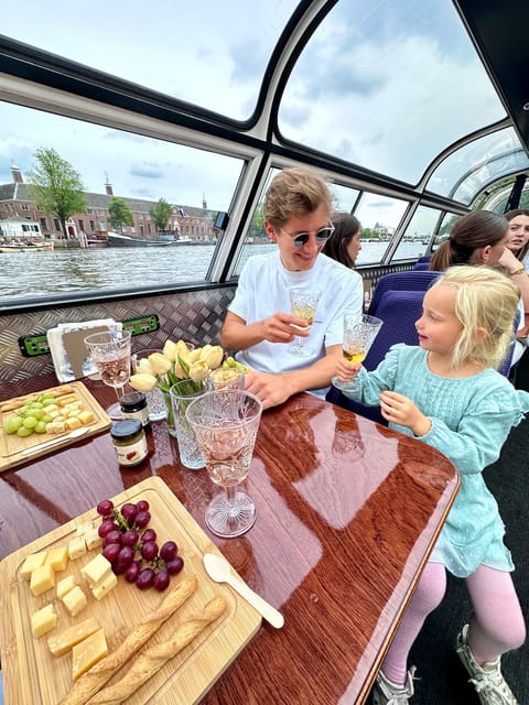 Amsterdam: Luxury Cheese & Wine Canal Cruise - The one-hour route and what you will see