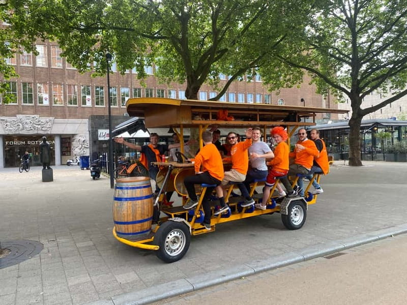 Amsterdam: MIXED - Beer & Bubbles Bike Tour - Key points at a glance