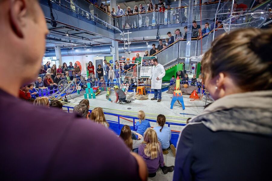 Amsterdam: NEMO Science Museum Ticket - Why NEMO works better than a traditional museum