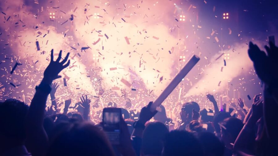 Amsterdam: Nightlife Ticket with Champagne and Cruise - How to plan a smoother night