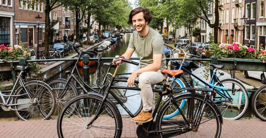 Amsterdam: Off-the-Beaten-Track Neighborhoods Private Tour - Why this private Amsterdam tour feels different
