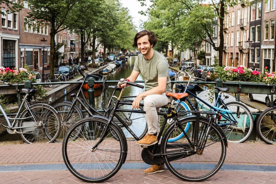 Amsterdam: Off-the-Beaten-Track Neighborhoods Private Tour - Amsterdam-East, Javastraat, and Dappermarkt