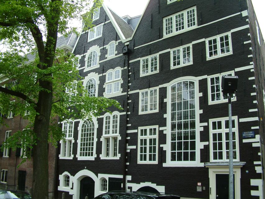 Amsterdam Old City Private Walking Tour - Starting at Amsterdam Central Station