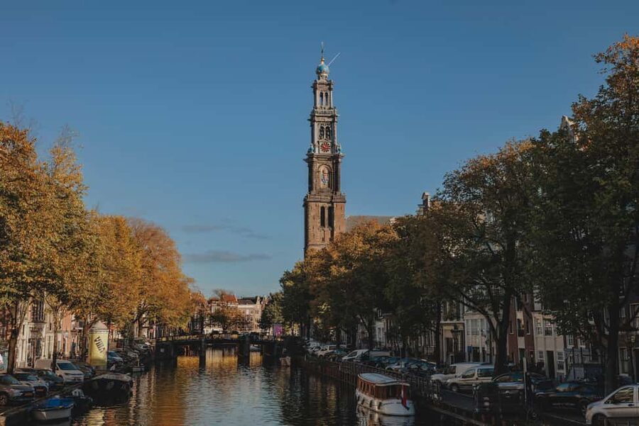 Amsterdam: Open Boat Cruise option Unlimited Drinks & Bite - Should you book it?