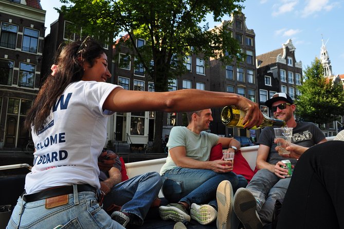 Amsterdam Open Boat Cruise with Live Guide and Two Drinks - Drinks, blankets, and the weather question