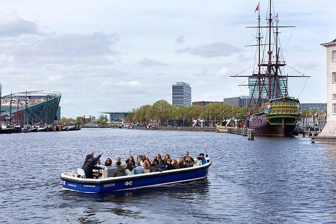 Amsterdam Open Boat Sightseeing Canal Cruise - Rijksmuseum and Amsterdam Centraal