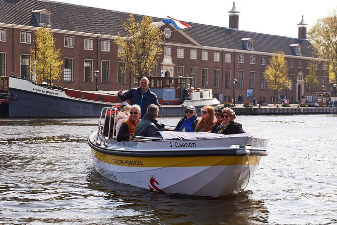 Amsterdam Open Boat Tour with Local Guide - What you see along the canal route