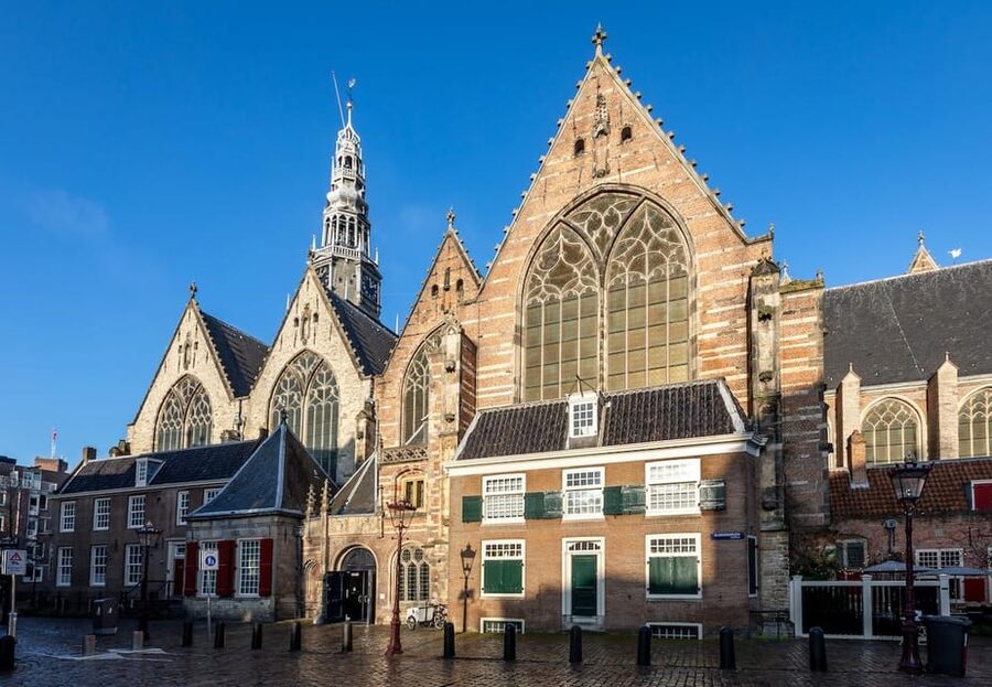Amsterdam: Oude Kerk Entry Ticket - What the Oude Kerk tells you about city life
