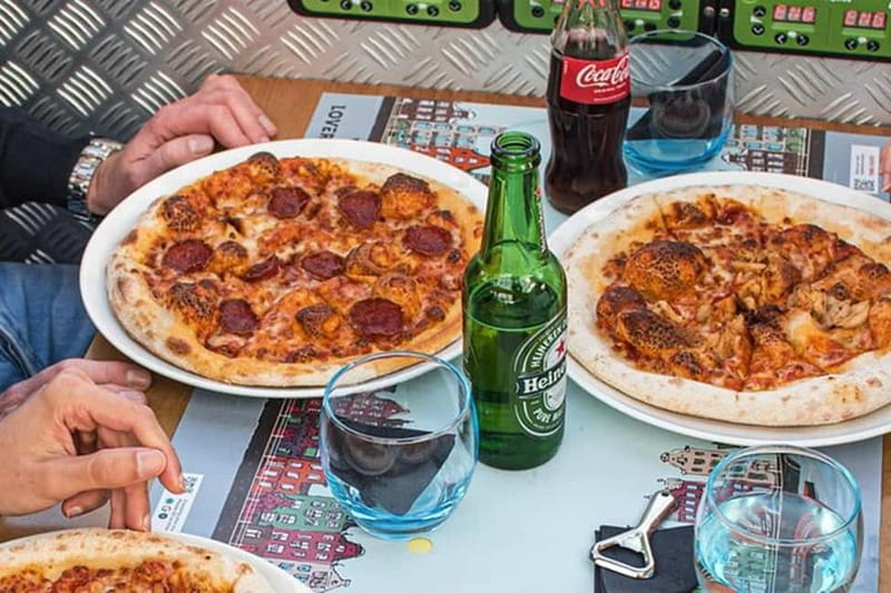 Amsterdam: Pizza Cruise with New York Pizza & Drinks - What the 75-minute schedule feels like