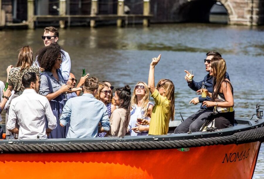 Amsterdam: Private BBQ Cruise with Personal Chef & Drinks - What Arrives On The BBQ Plate