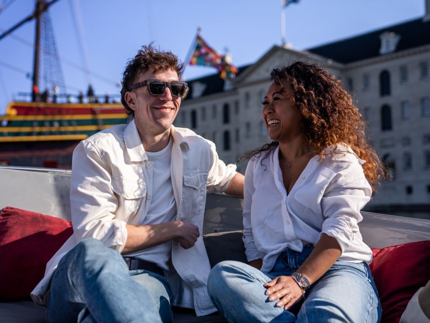Amsterdam: Private Canal Cruise with Drinks and Snacks - Key points to know before booking