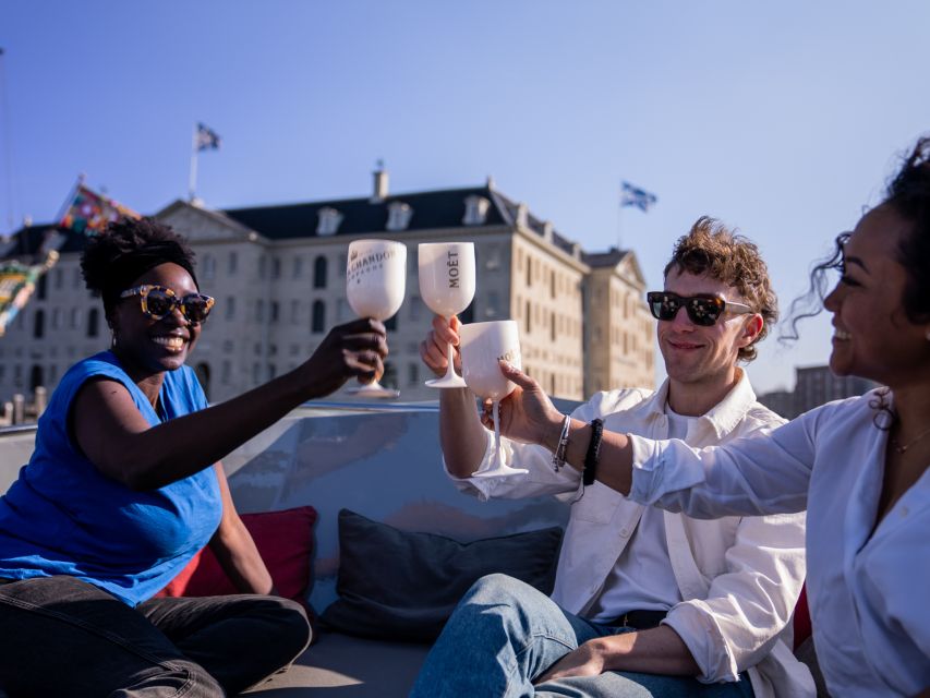 Amsterdam: Private Canal Cruise with Drinks and Snacks - The Rijksmuseum and Amsterdam’s museum quarter