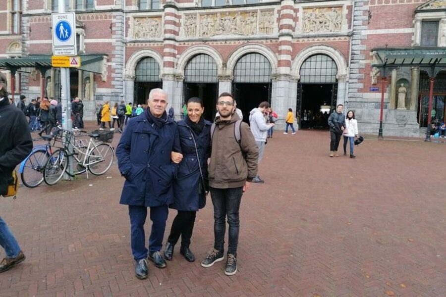 Amsterdam: Private custom tour with a local guide - Who will get the most from this experience