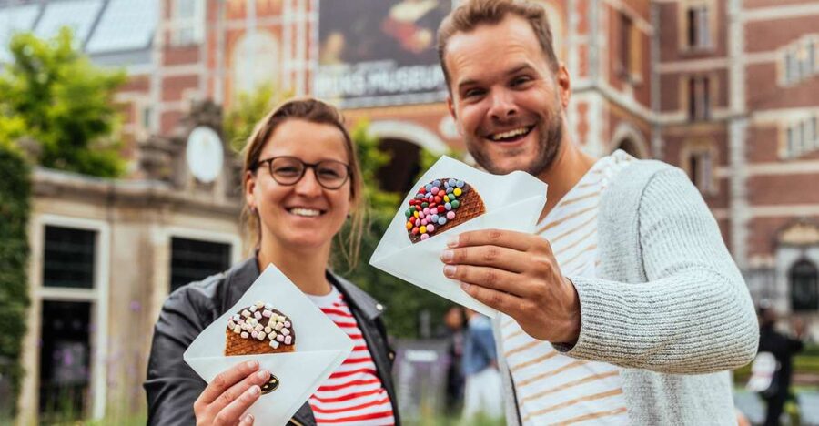 Amsterdam: Private Food Tour with a Local - Who should book this food tour?