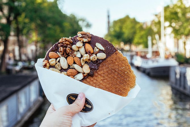 Amsterdam Private Food Tour with Local Including 6 or 10 Tastings - Who should book this Amsterdam food walk?