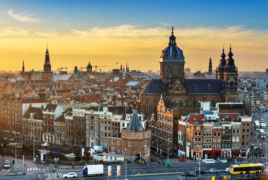 Amsterdam: Private Guided Walking Tour - Key points to know