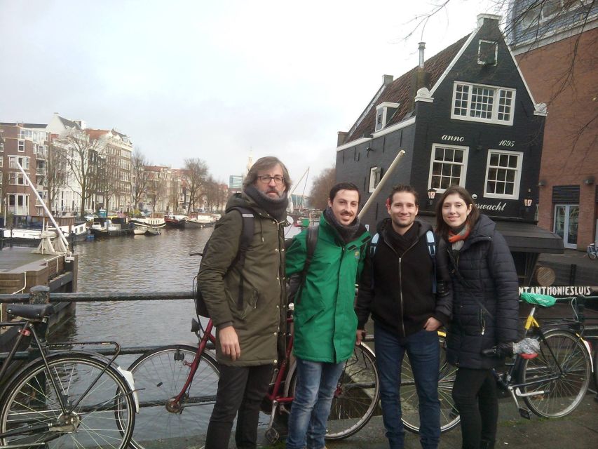 Amsterdam: Private Guided Walking Tour - Guides who make the history easier to follow