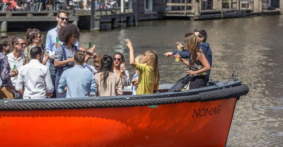 Amsterdam: Private Prosecco Canal Cruise Tour - Key points at a glance