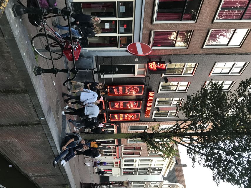 Amsterdam: Private Red Light District and Food Tour - Chinatown, Warmoesstraat, and changing city life