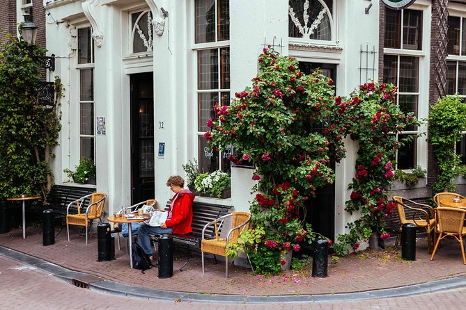 Amsterdam Private Tour: Highlights & Hidden Gems by Bike or Foot - A private way to meet Amsterdam