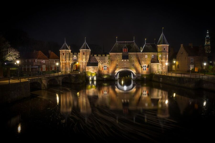 Amsterdam Private Welcome Tour with a Local Guide - The guides and the feel of a private outing