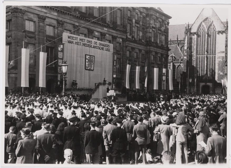 Amsterdam: Private World War Two History Walking Tour - Dam Square and the shooting of May 7, 1945