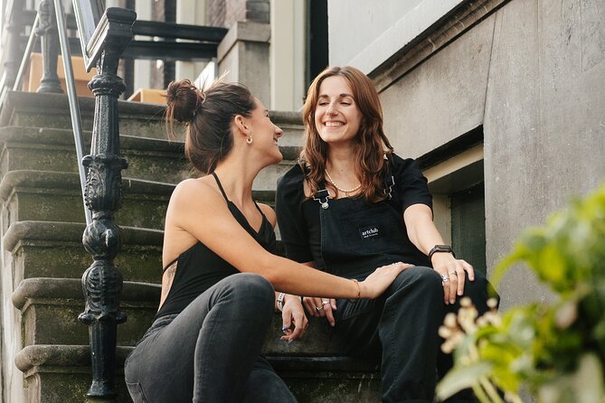 Amsterdam: Professional Photoshoot at the Canals - The Photo Selection Process