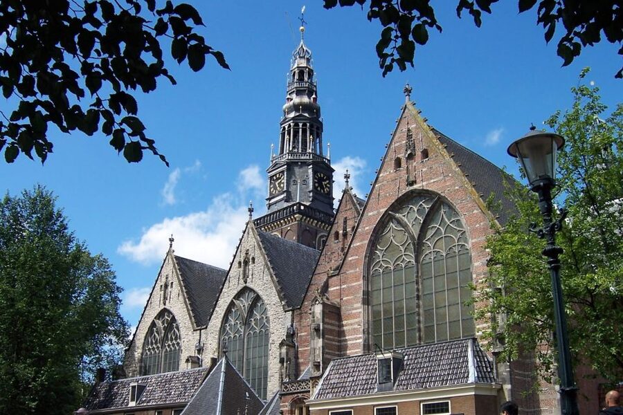 Amsterdam: Red Light District 1-hour Smartphone Audio Tour - Cafés, alleys, and Amsterdam’s stranger stories
