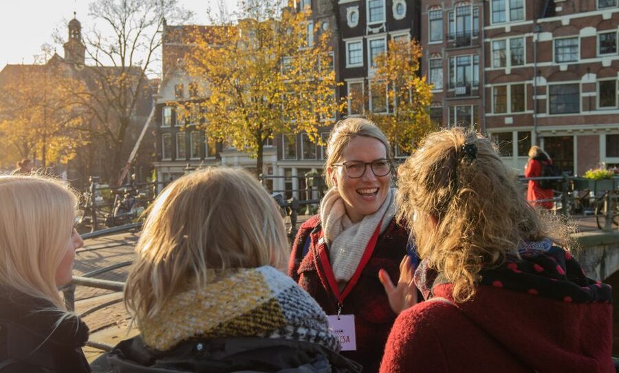 Amsterdam: Red Light District & City Tour German or English - Beurs van Berlage and Amsterdam’s Commercial Story