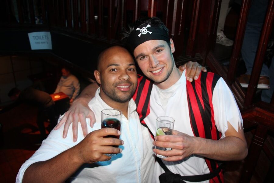 Amsterdam: Red-Light District Pub Crawl and Booze Boat Tour - Key points at a glance