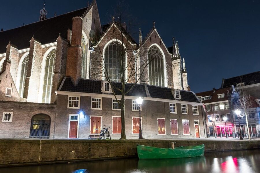 Amsterdam: Red Light District Walking Tour - Is $33 a fair price?