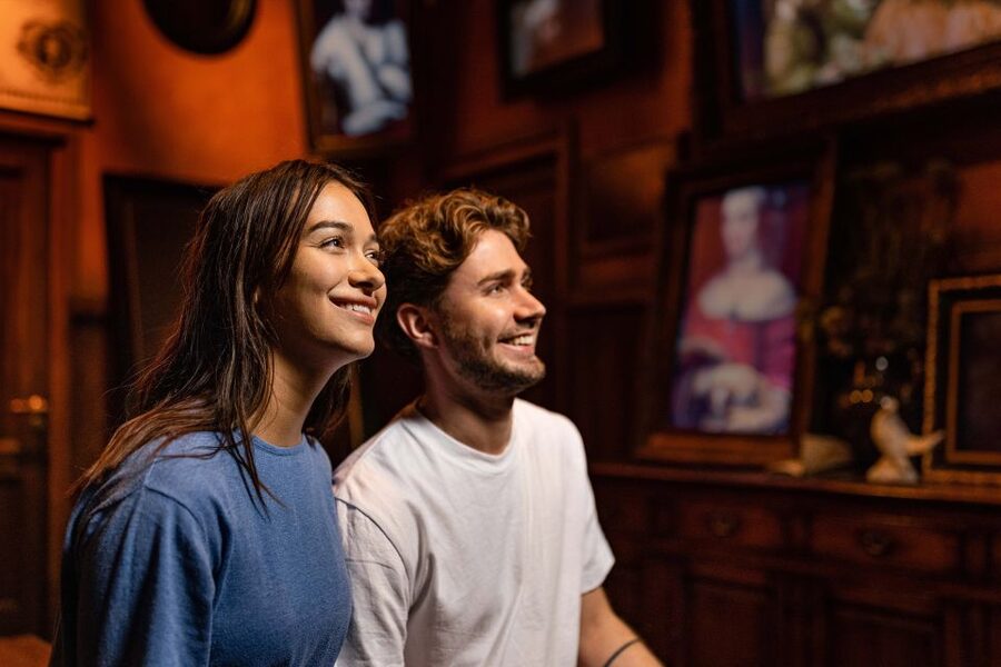Amsterdam: Rembrandts Immersive Experience Admission Ticket - Why the setting matters more than the technology
