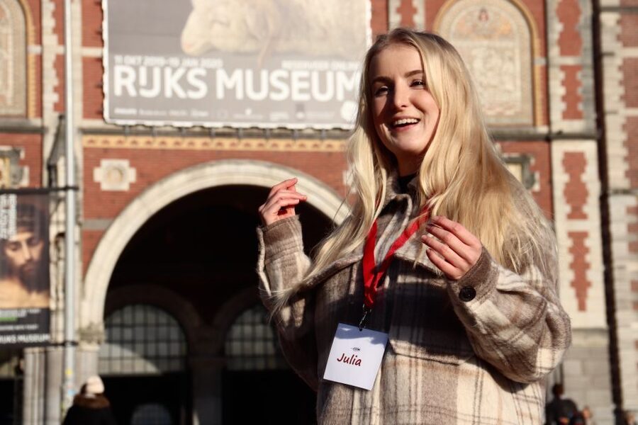 Amsterdam: Rijksmuseumtour incl. Ticket German or English - Starting at Hobbemastraat 16B