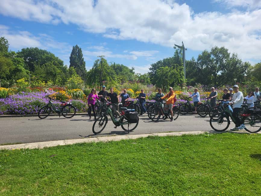 Amsterdam: Scenic City Highlights by E-Bike - Starting on Oosterdokseiland